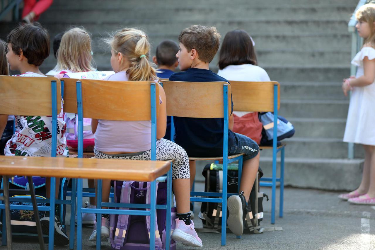 Rijeka: Prvi dan škole u OŠ Trsat
