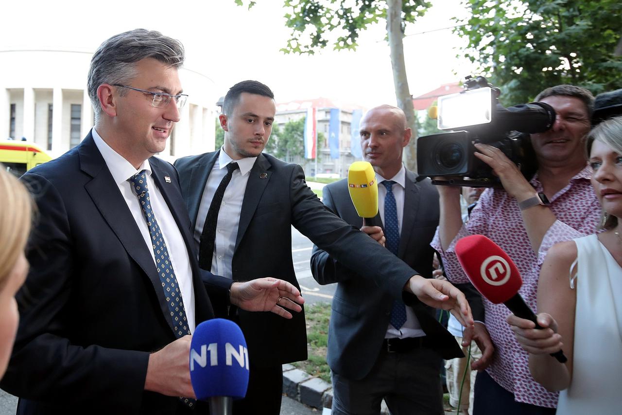 HDZ-ovci na užem Predsjedništvu HDZ-a