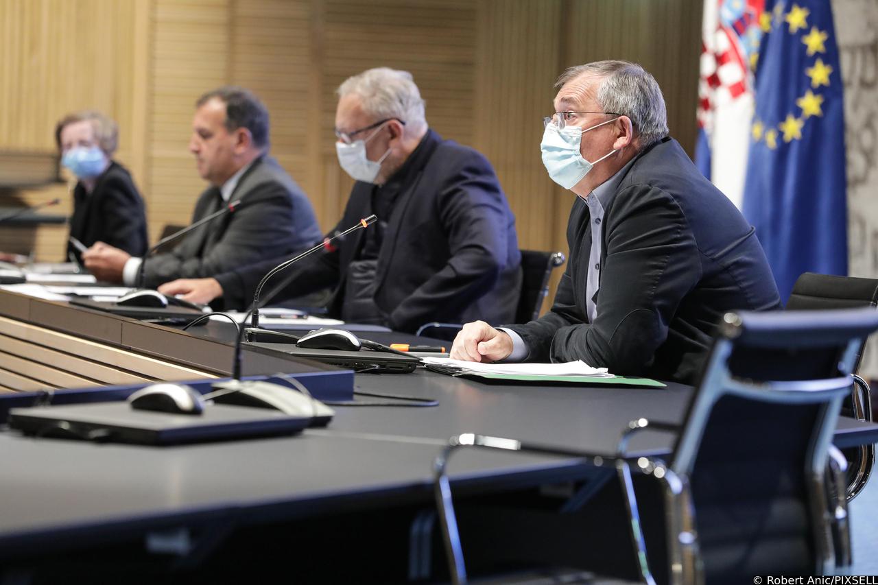 Zagreb: Nacionalni stožer za civilnu zaštitu održao konferenciju za medije