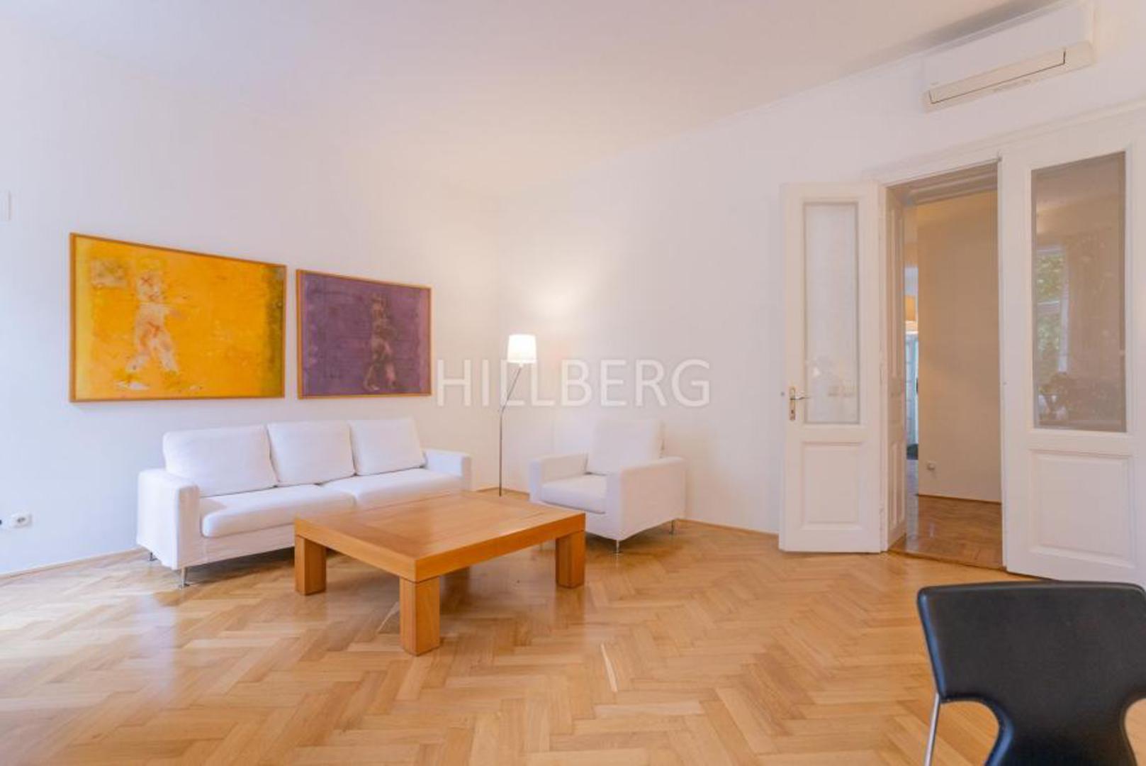 Stan se iznajmljuje po cijeni od 1.800 eura.