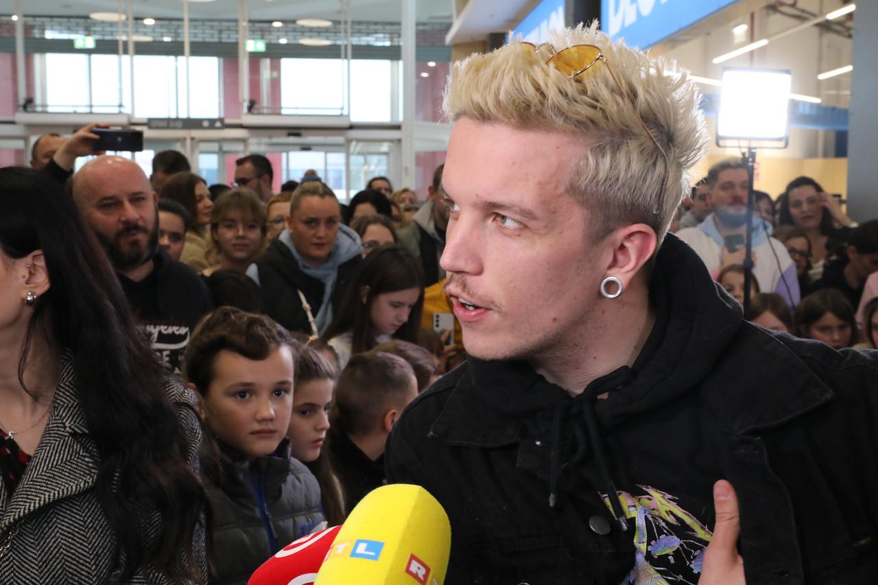 Zagreb: Baby Lasagna došao je na Međunarodnu izložbu mačaka na Meet & Greet