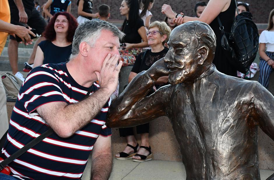 Pleternica: Svečanost predstavljanja skulpture Friedricha Salomona Kraussa 