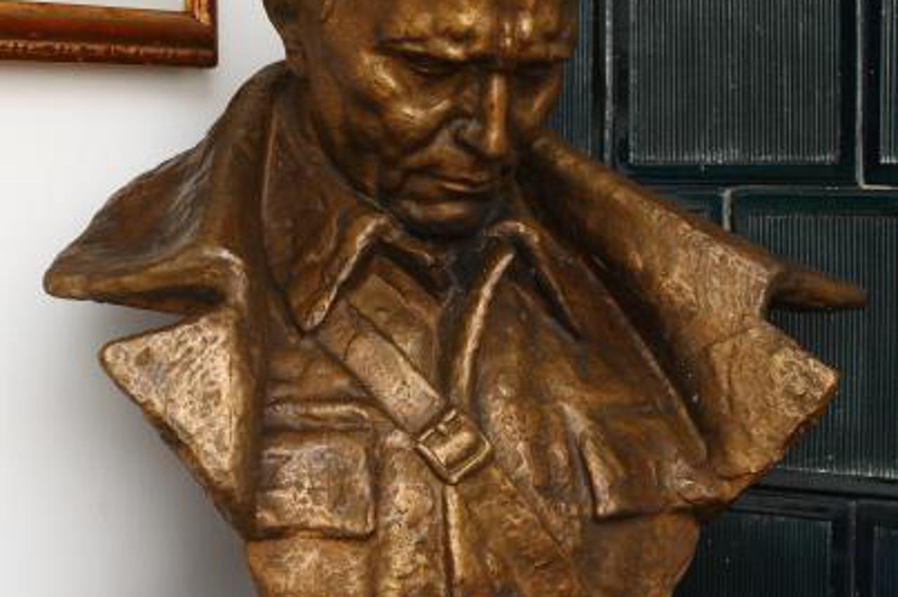 tito, bista