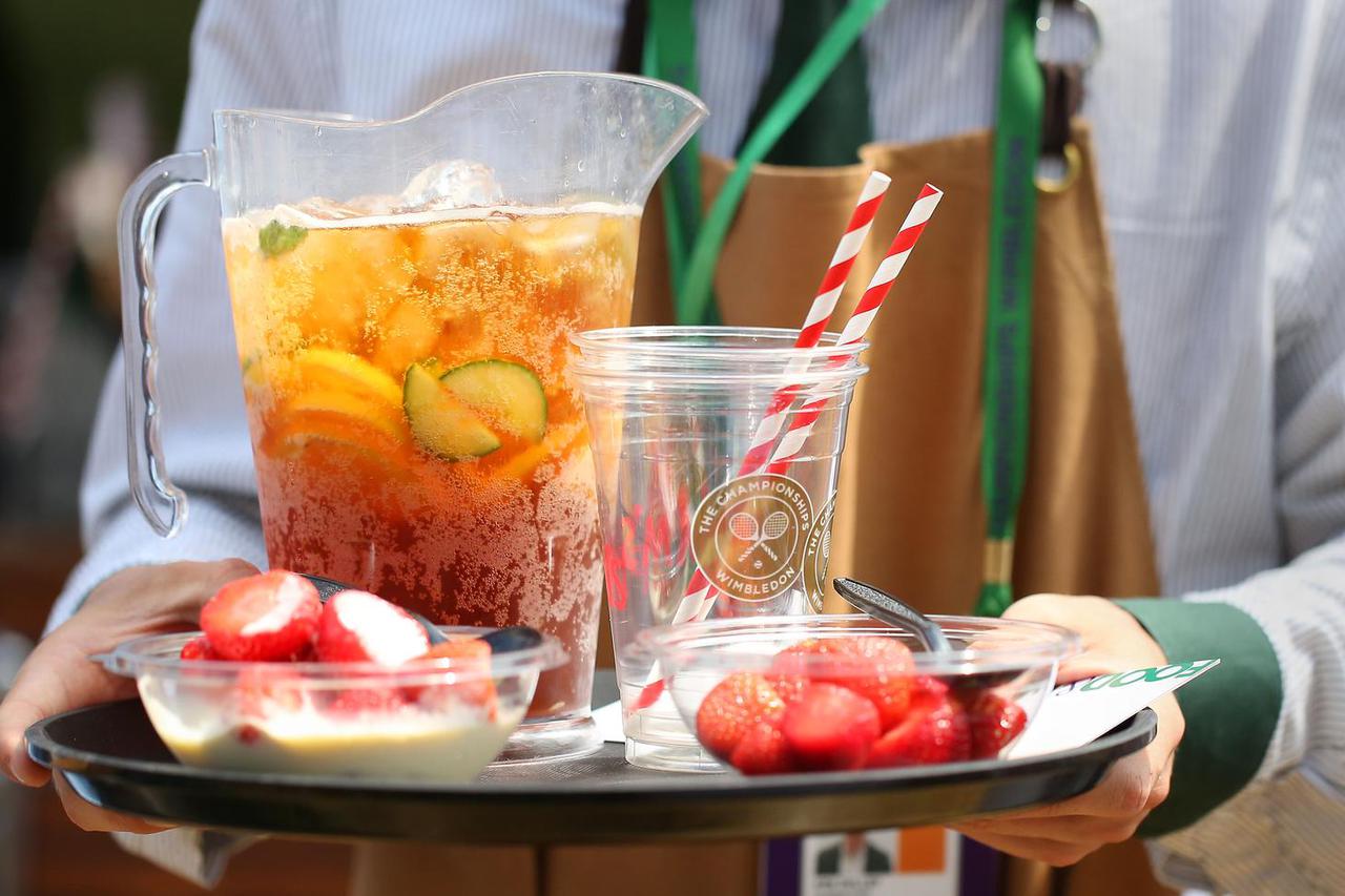 London: Atmosfera tijekom ?etvrtog dana teniskog turnira Wimbledon 2017