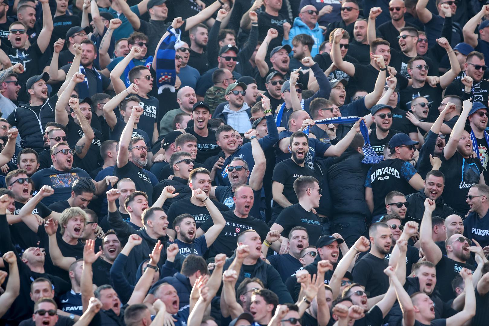 U ovim trenucima, na Poljudu se igra treći ovosezonski veliki derbi hrvatskog nogometa između Hajduka i Dinama.