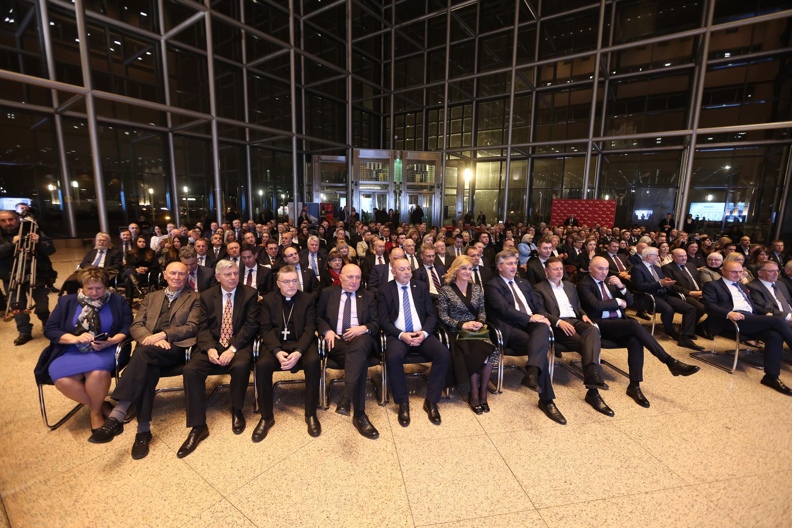 16.01.2023., Zagreb - U Nacionalnoj i sveucilisnoj knjiznici odrzana je promocija 2. dopunjenog izdanja knjige "Diplomatska oluja" Mate Granica. Photo: Boris Scitar/Vecernji list/PIXSELL