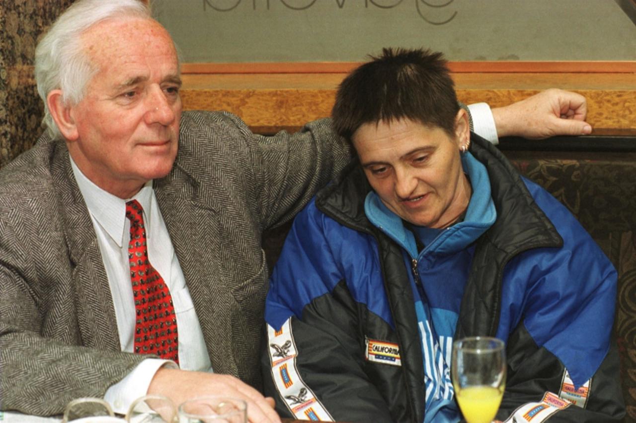 'spektar.zgb...06.04.01. maca maradona - marija matuzic i vjekoslav markovic snimio zeljko hladika'