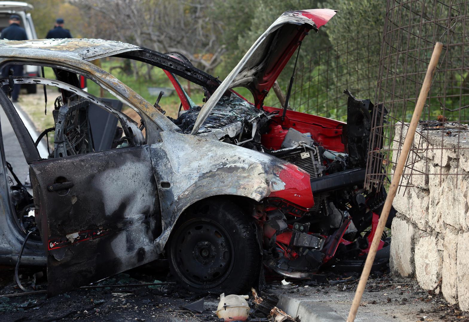 Ozlijeđene osobe prebačene su u šibensku bolnicu.