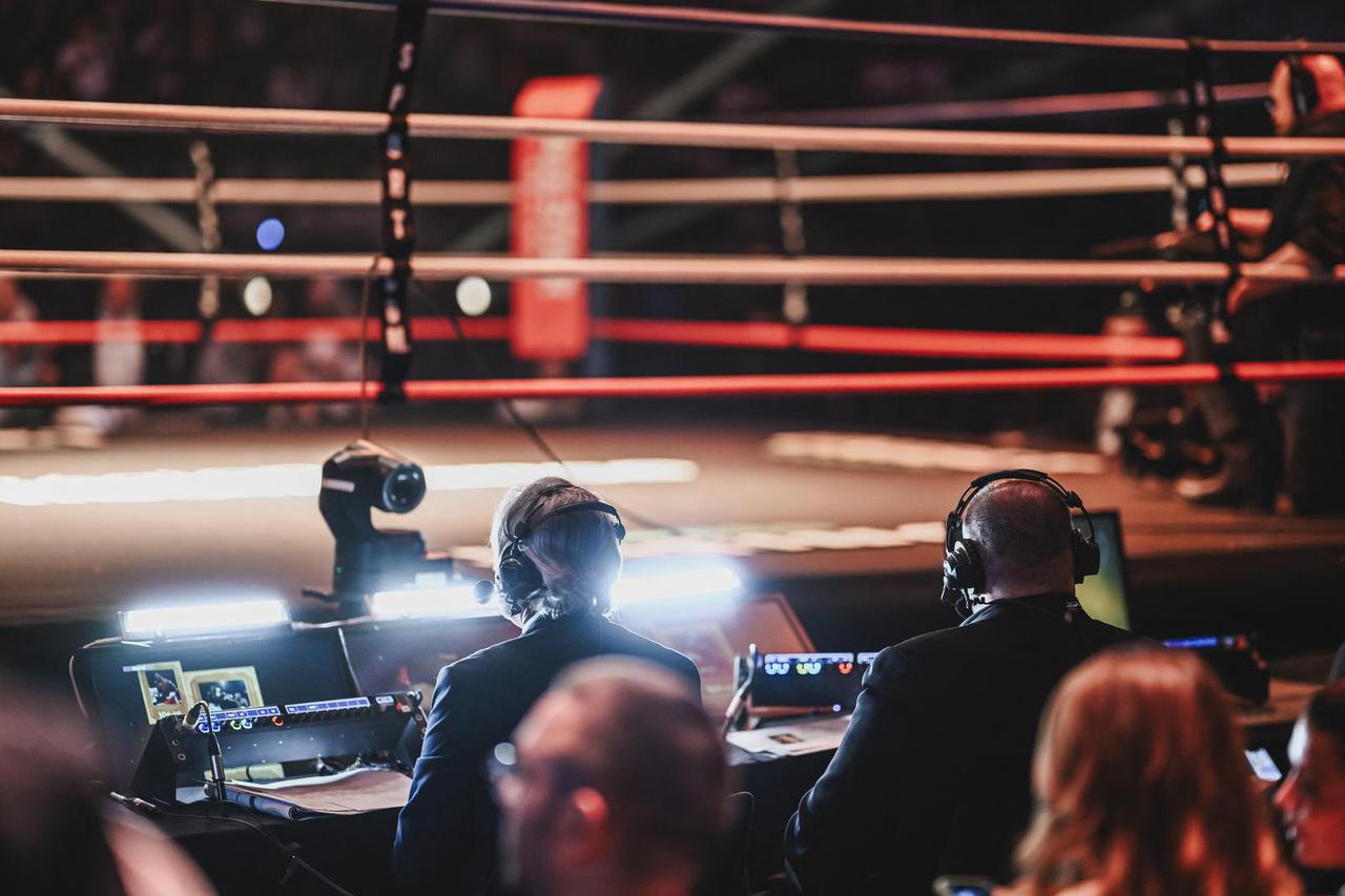 Tony Yoka Defeats Russian Fighter Arslan Yallyev - Paris