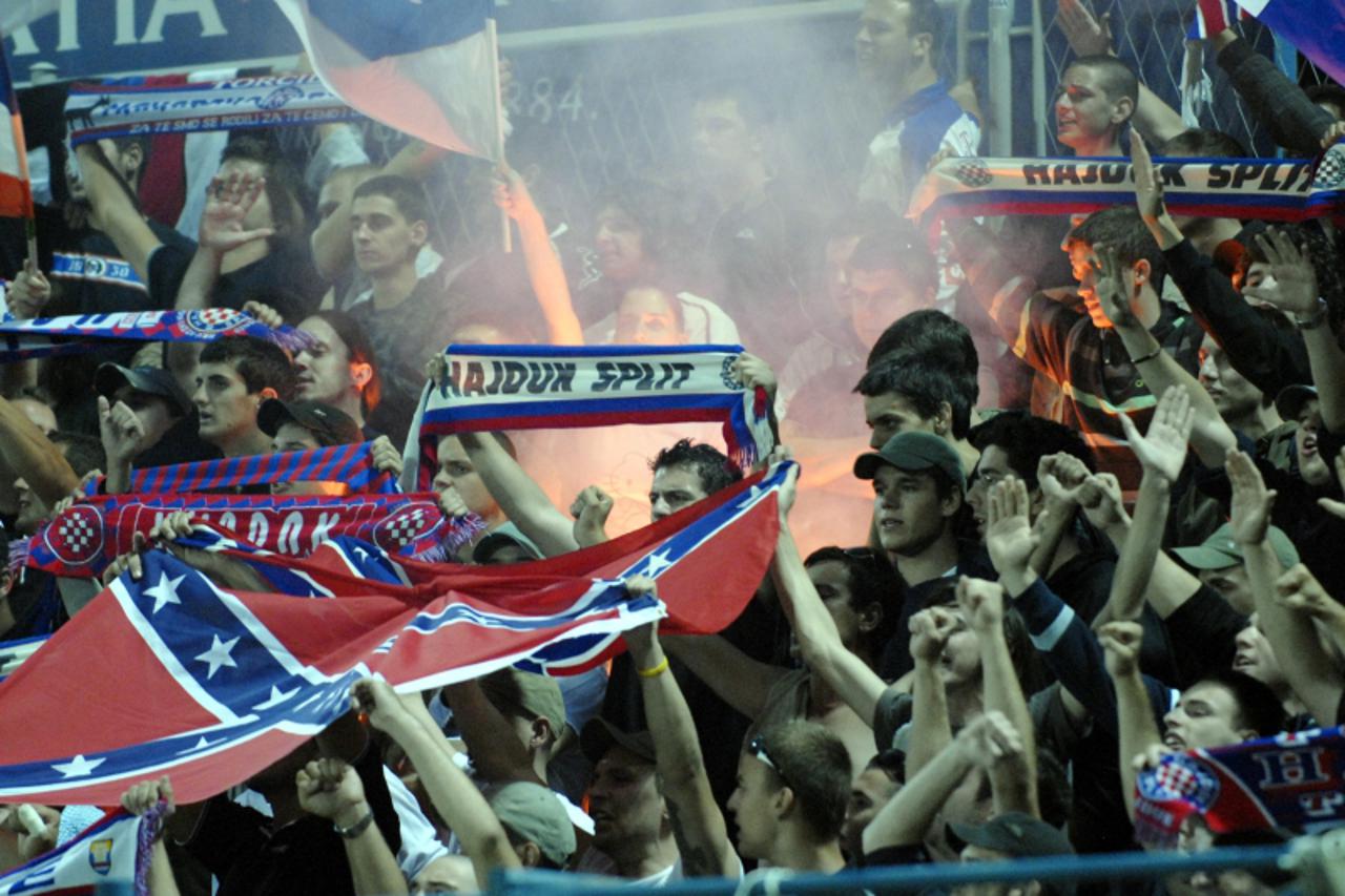 'sport, 14.09.2009., varazdin, 7 kolo t-com prve hrvatske nogometne lige, varteks - hajduk, navijaci hajduka torcida Photo: Marko Jurinec/VLM'