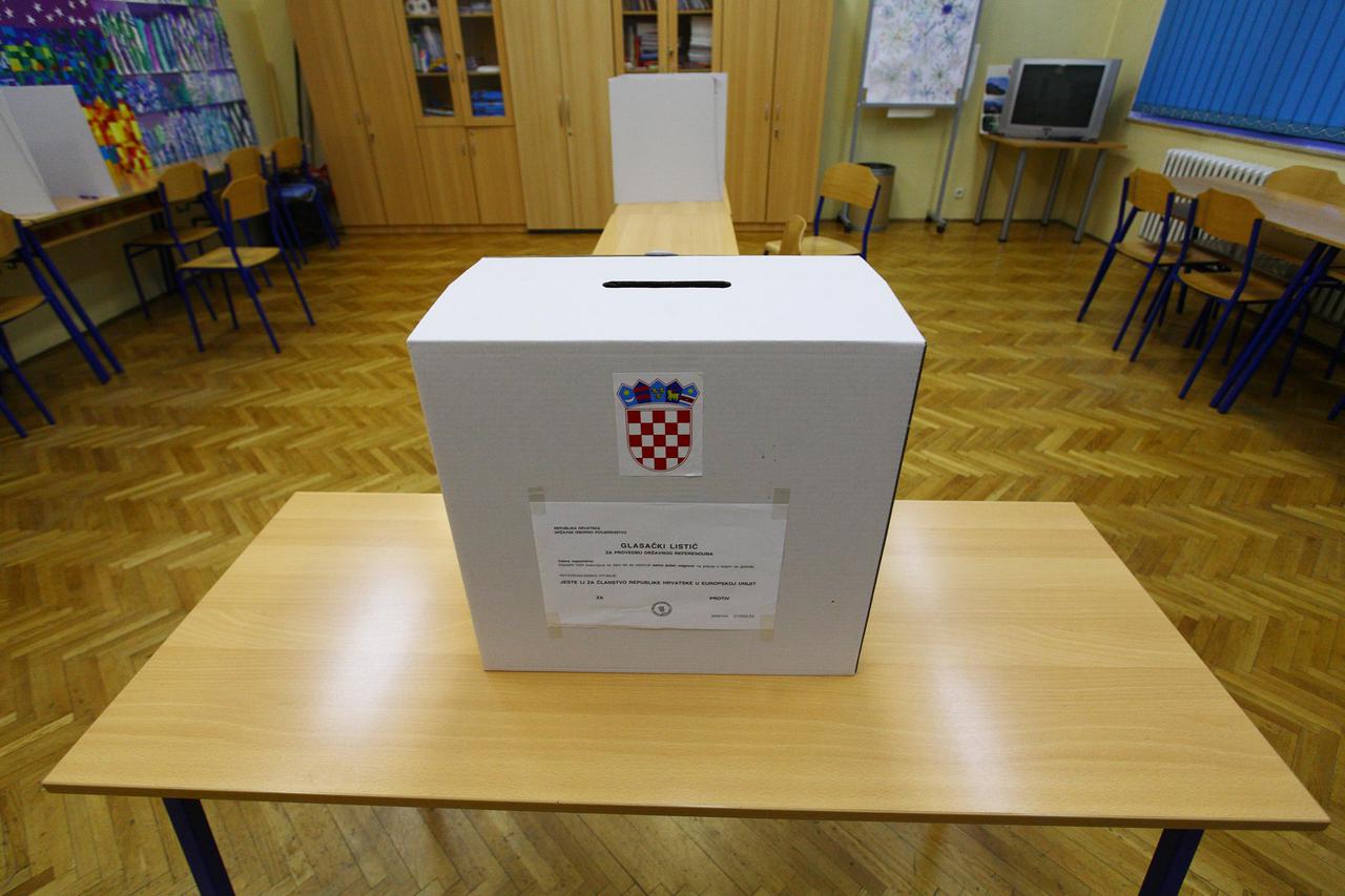 referendum glasačka kutija
