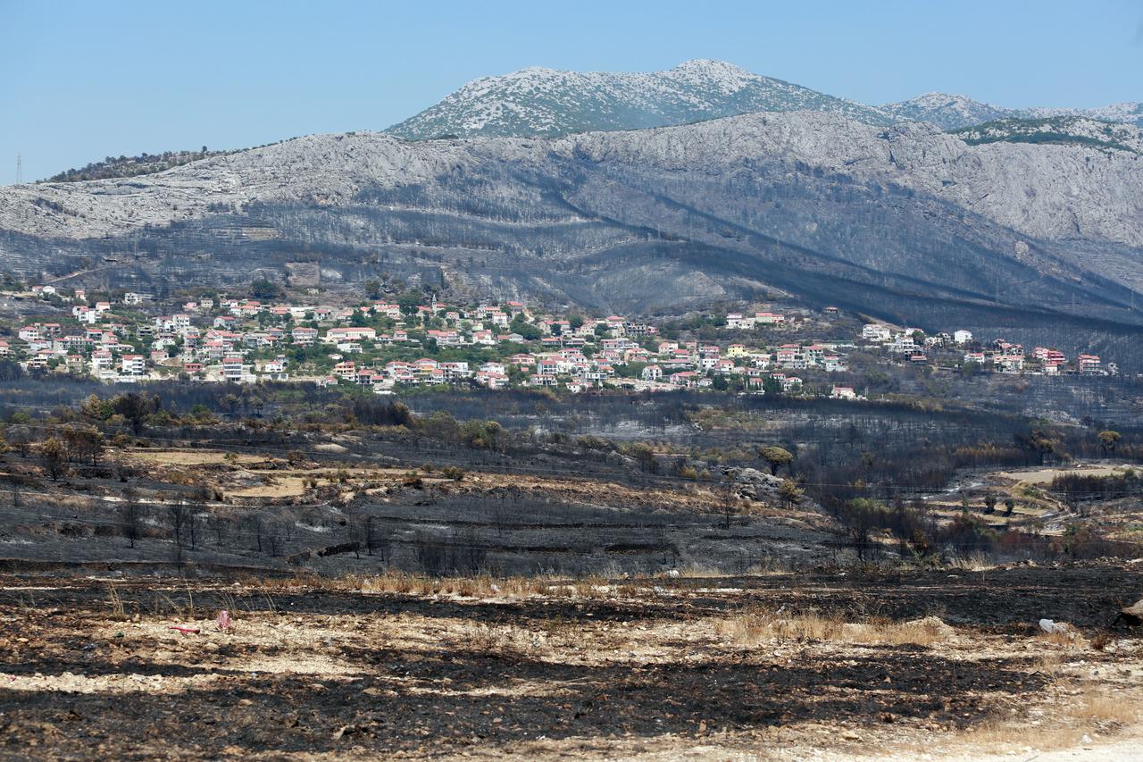 Žrnovnica - požar