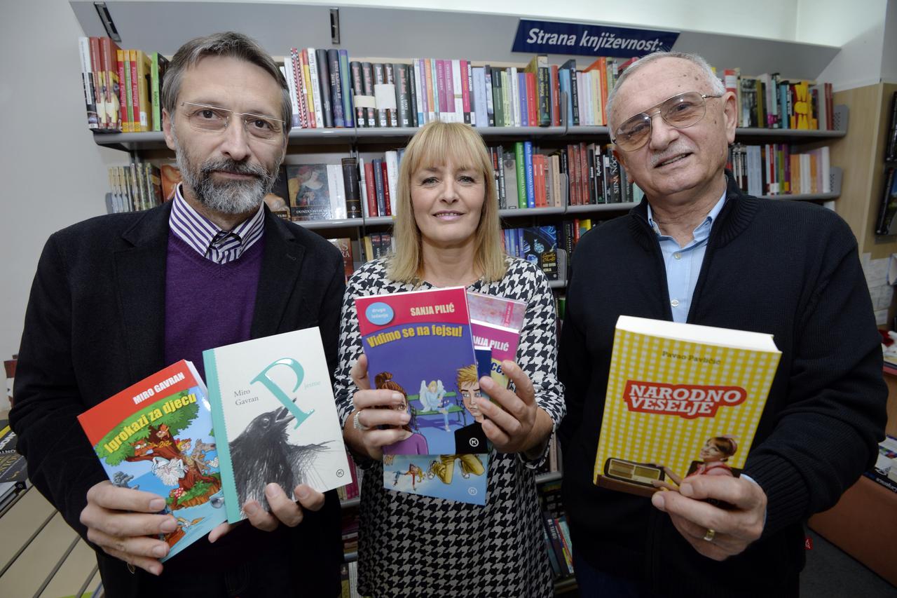02.12.2013., Zagreb - Knjizara Mozaik. Knjizevnici Sanja Pilic, Pavao Pavlicic i Miro Gavran, najposudjivaniji autori u knjiznicama.   Photo: Marko Lukunic/PIXSELL
