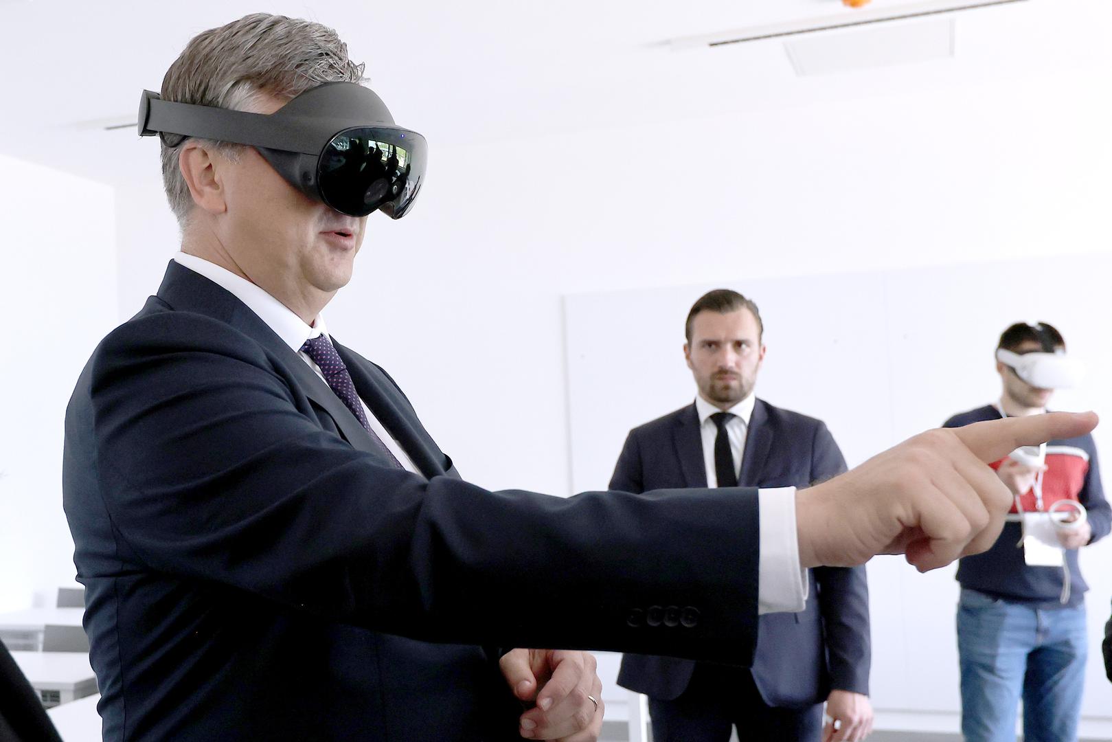 Tamo je podržao projekt njegova razvoja koji je matično Sveučilište proglasilo najvažnijim strateškim projektom Hrvatske.