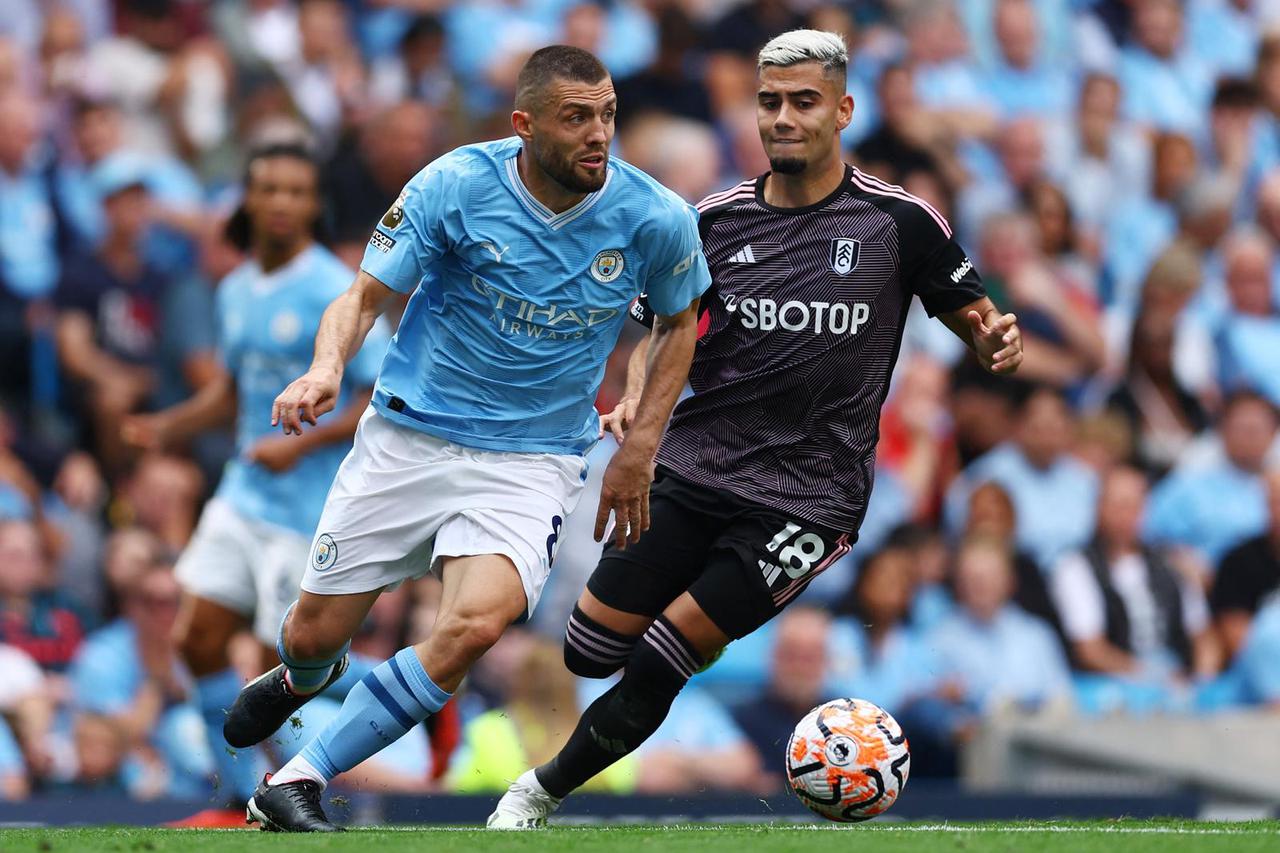 Premier League - Manchester City v Fulham