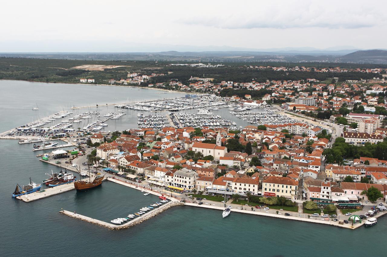 Biograd na moru: Pogled na gradi? iz zraka