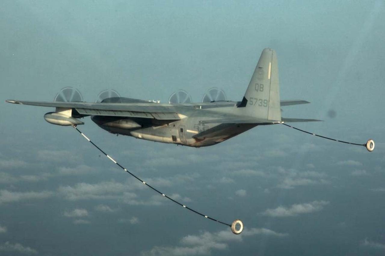 tanker KC-130 Hercules