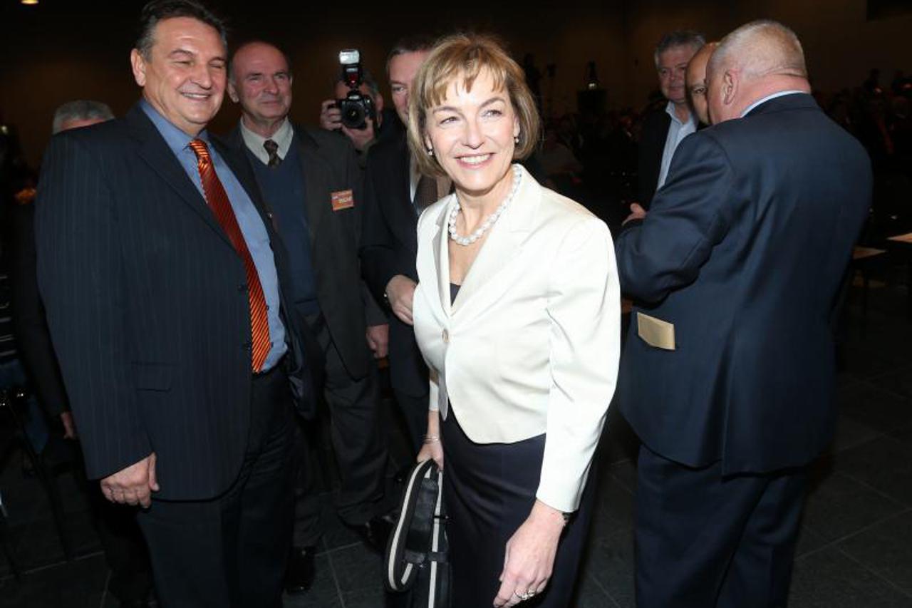 vesna pusić,radimir čačić,hns (1)