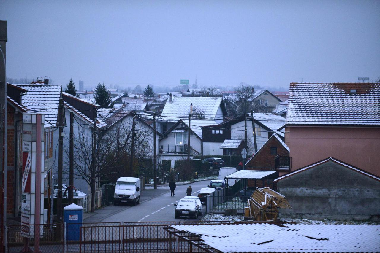 Zagreb: Grad se probudio pod bijelim pokrivačem