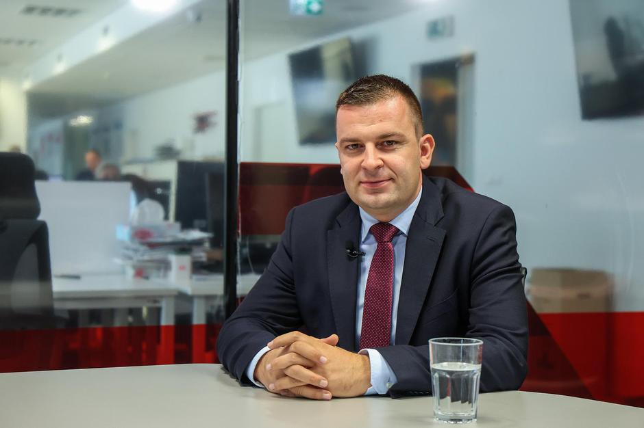 Zagreb: Dario Hrebak