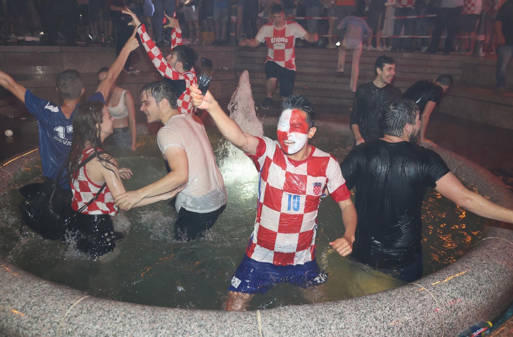 Hrvatska je Škotsku, u odlučujućem susretu skupine D na EURU, pobijedila 3:1.