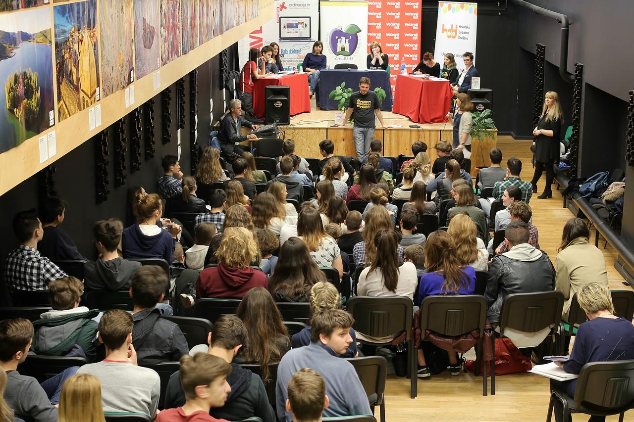 20.04.2016., Zagreb - U Klasicnoj gimnaziji u Krizanicevoj ulici odrzana je Vecernjakova spikaonica o alkoholu.  DKS_56136107  Photo: Tomislav Miletic/PIXSELL