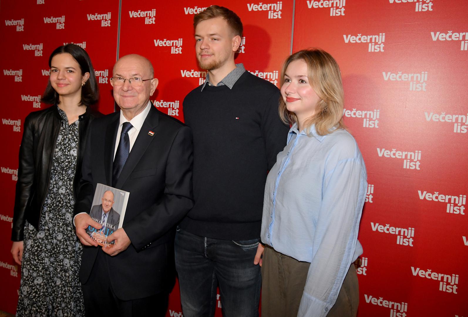 16.01.2023., Zagreb - U Nacionalnoj i sveucilisnoj knjiznici odrzana je promocija 2. dopunjenog izdanja knjige "Diplomatska oluja" Mate Granica. Mate Granic Photo: Josip Regovic/PIXSELL