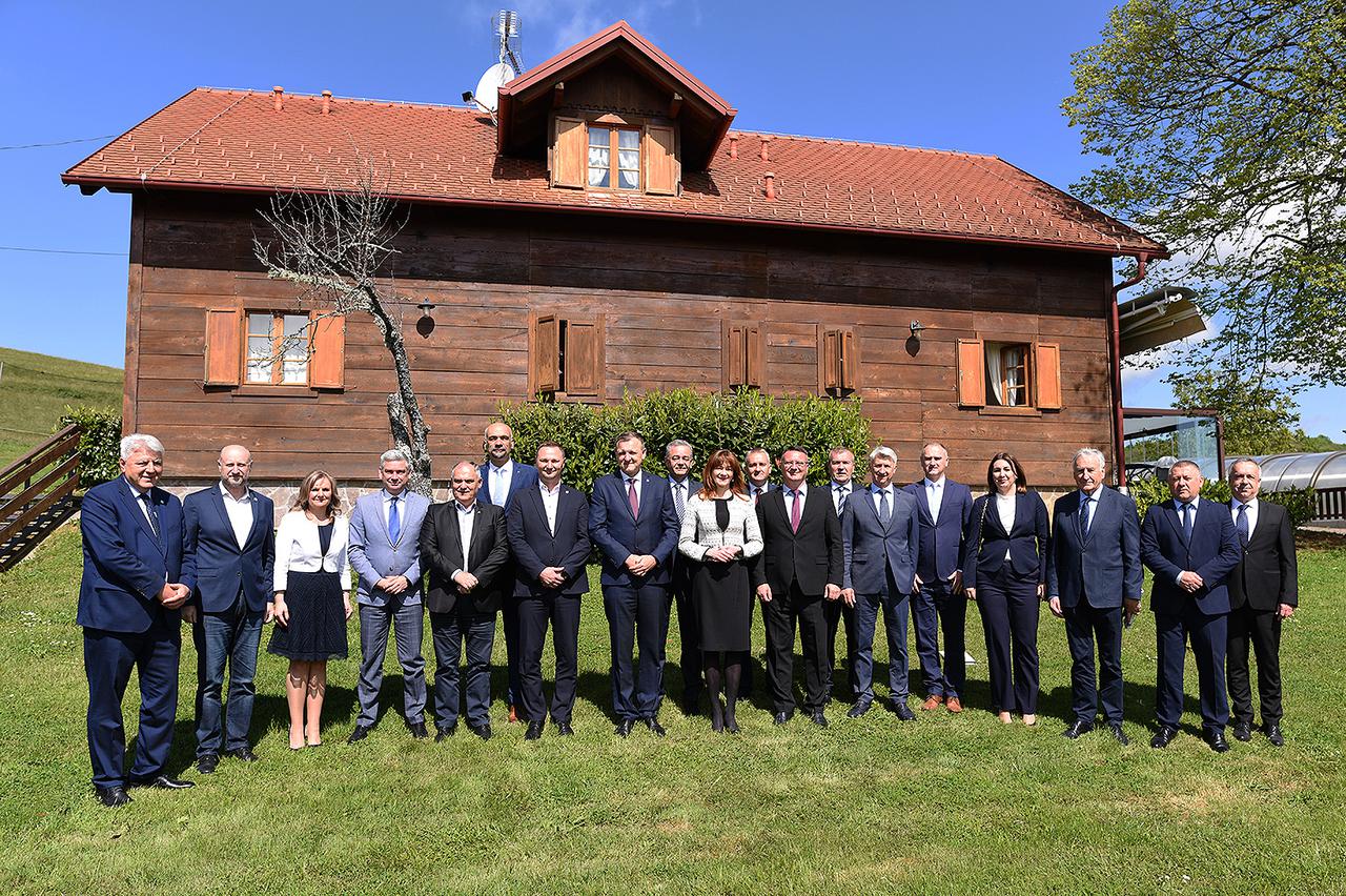 Župani u Karlovačkoj županiji