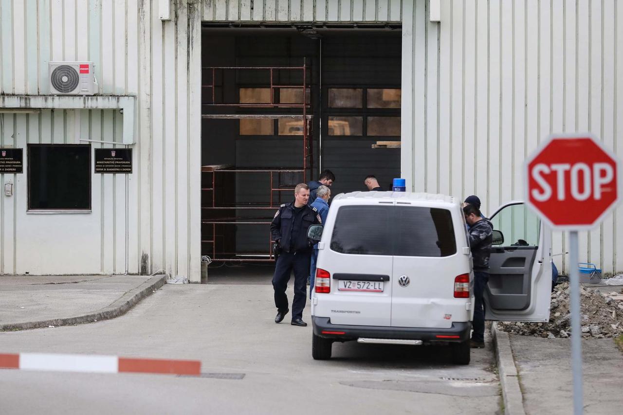 Zagreb: Radovi na glavnom ulazu u zatvor Remetinec
