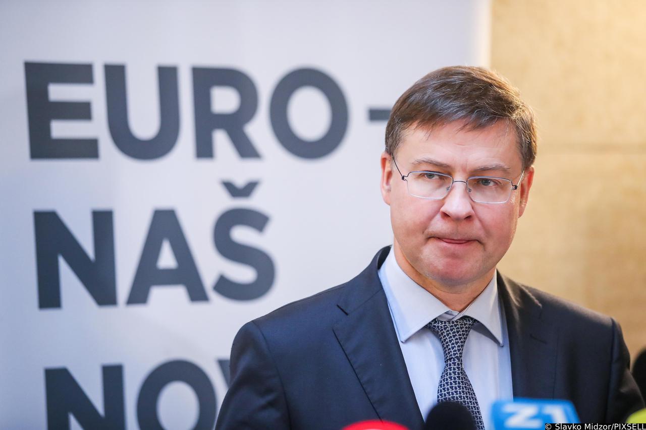 Boris Vujčić sastao se s Valdisom Dombrovskisom