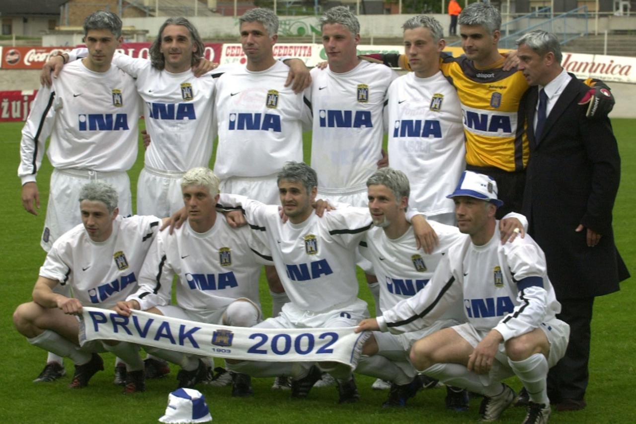 'sport...zgb...04.05.2002. utakmica : zagreb-kamen ingrad:-momcad zagreba snimio:zeljko grgic'