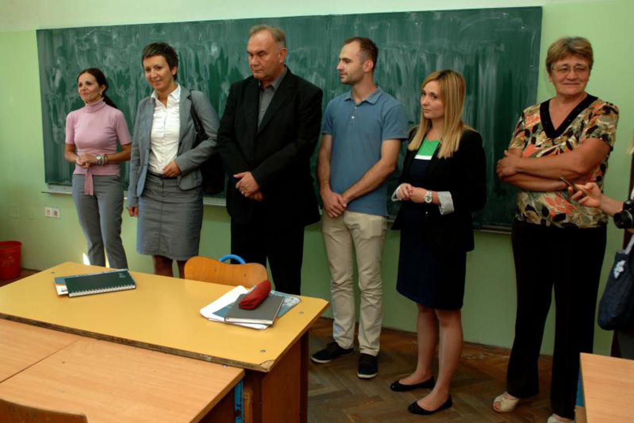 pleternica,dislocirana skola,portal (1)