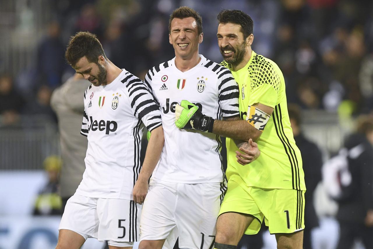 Gianluigi Buffon - Mario Mandžukić - Miralem Pjanić