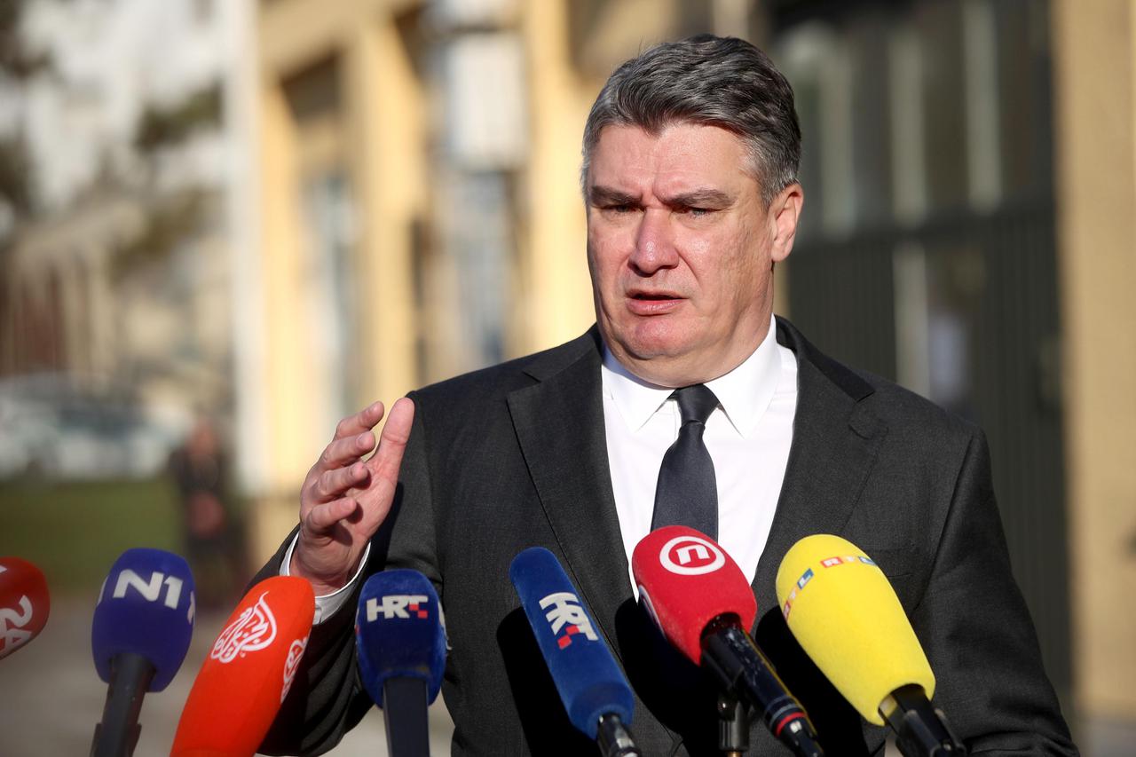 Zagreb: Predsjednik Milanović obratio se medijima nakon obilježavanja obljetnice HVU-a