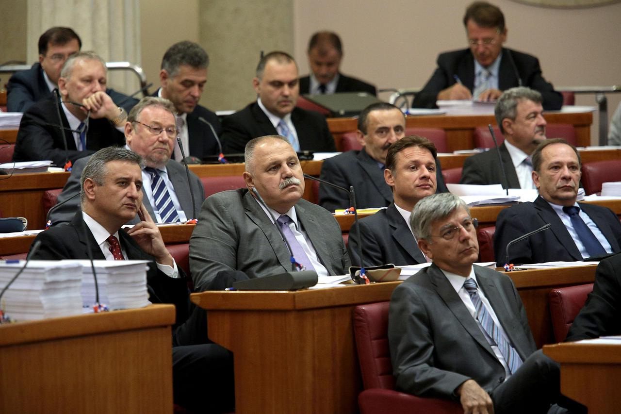 HDZ u saboru