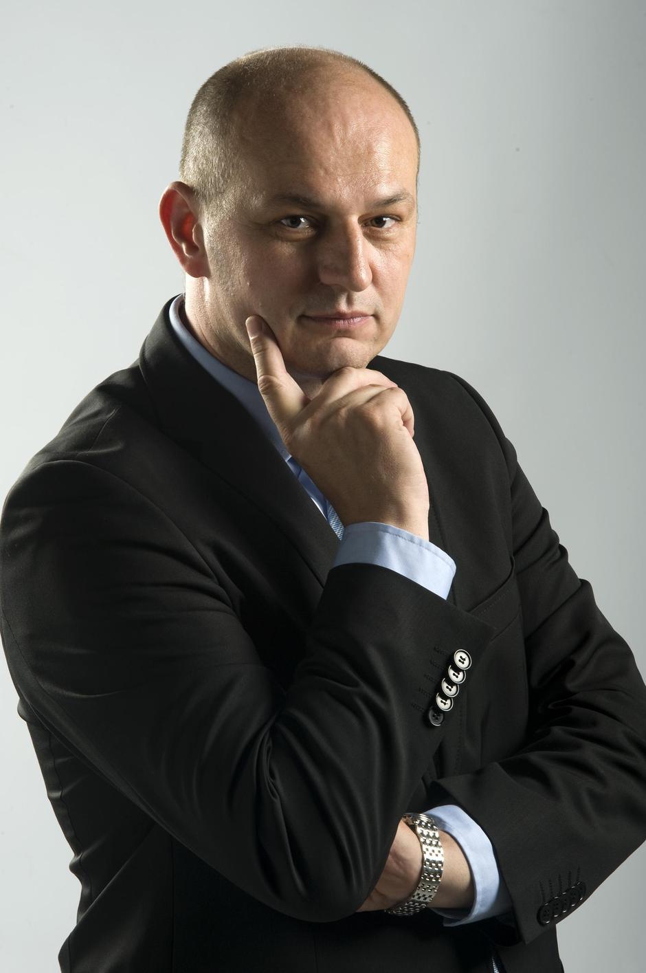 mislav kolakušić