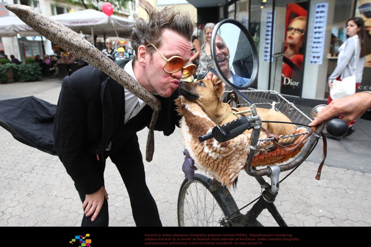 cest is the best (1)