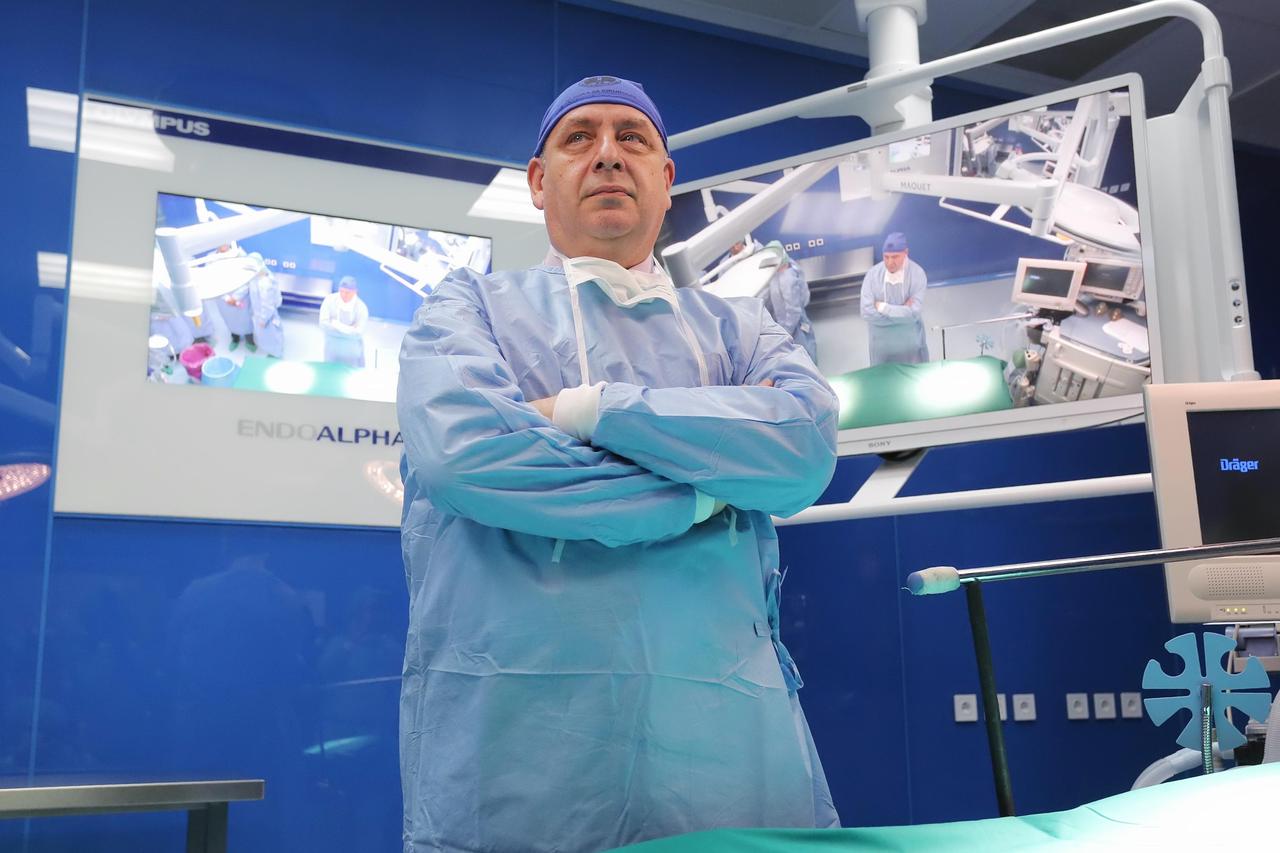 08.07.2016., Zagreb - U klinickom bolnickom centru Sestre milosrdnice otvorena je EndoALPHA operacijska sala. Ravnatelj Mario Zovak.  Photo: Tomislav Miletic/PIXSELL