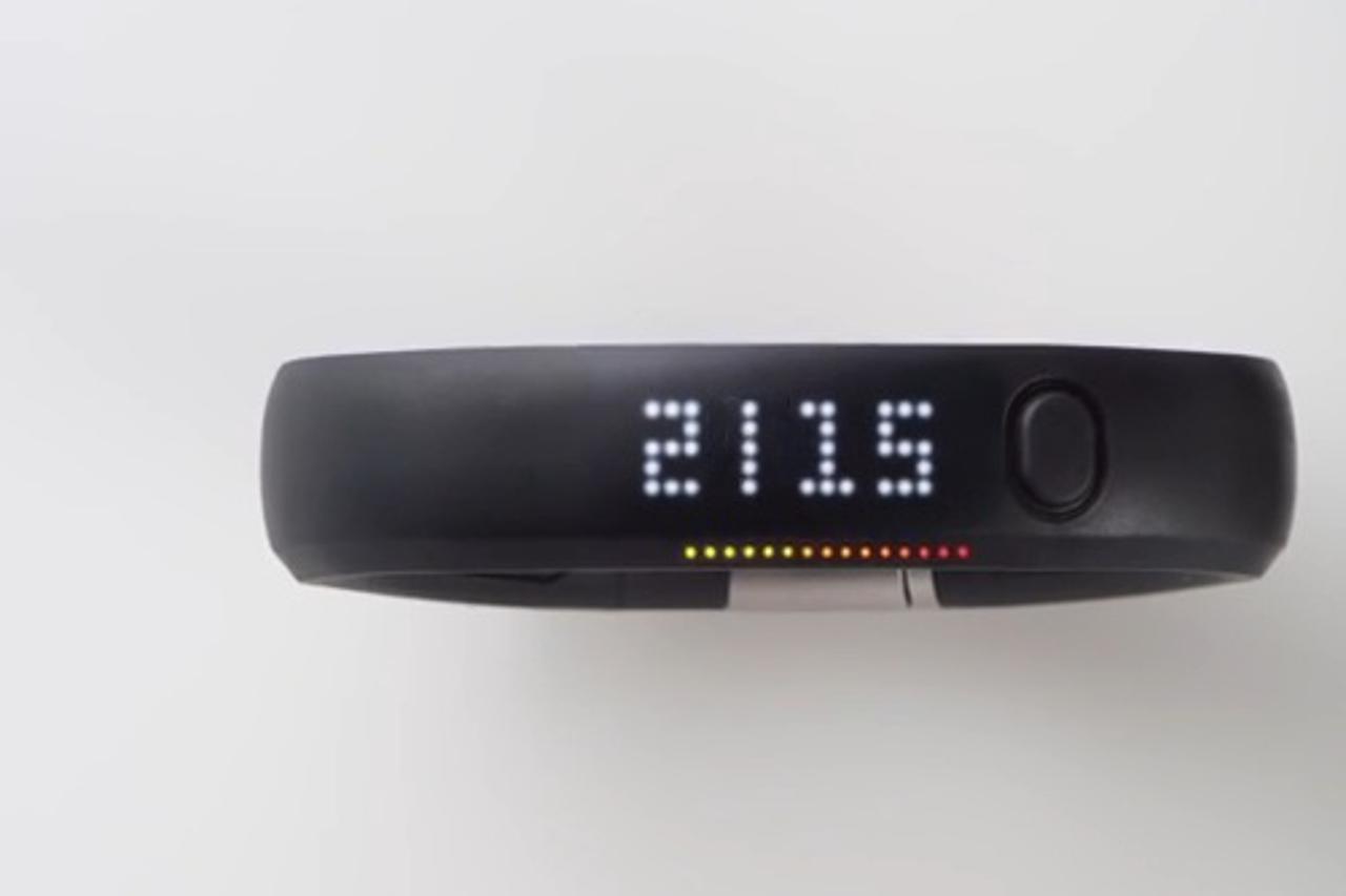 Nike Fuelband SE narukvica