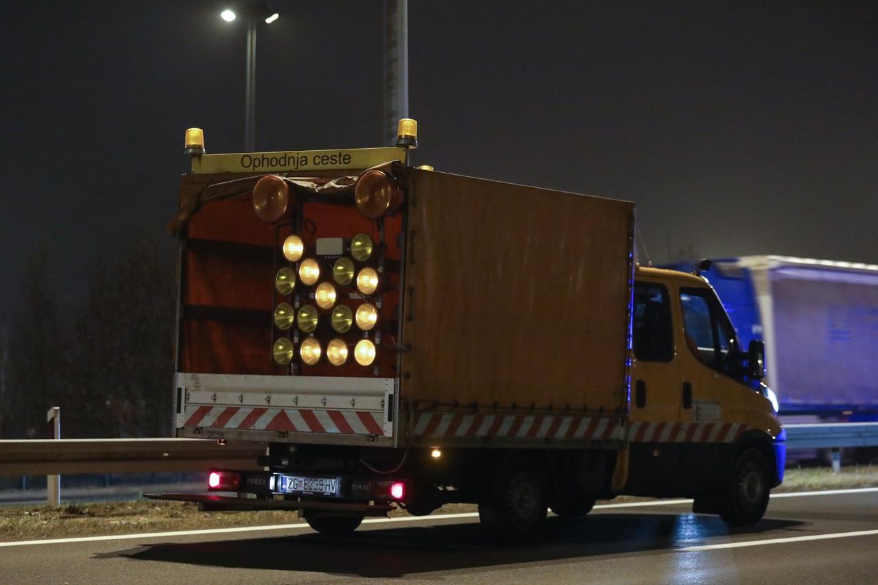 Dva vozila sudjelovala u prometnoj nesreći na autocesti A3 kod Bregane