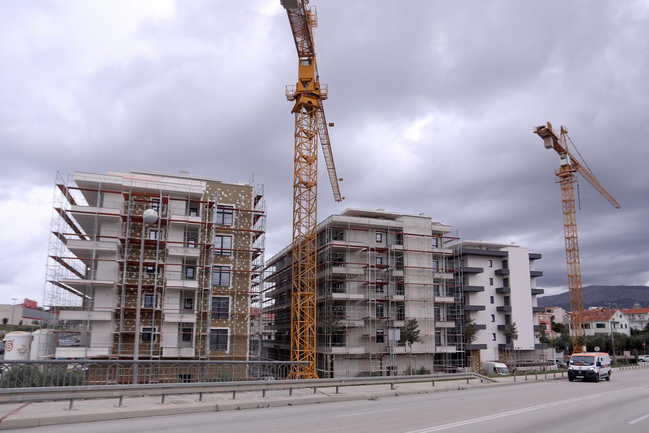 Split: Gradnja zgrade na Sirobuji