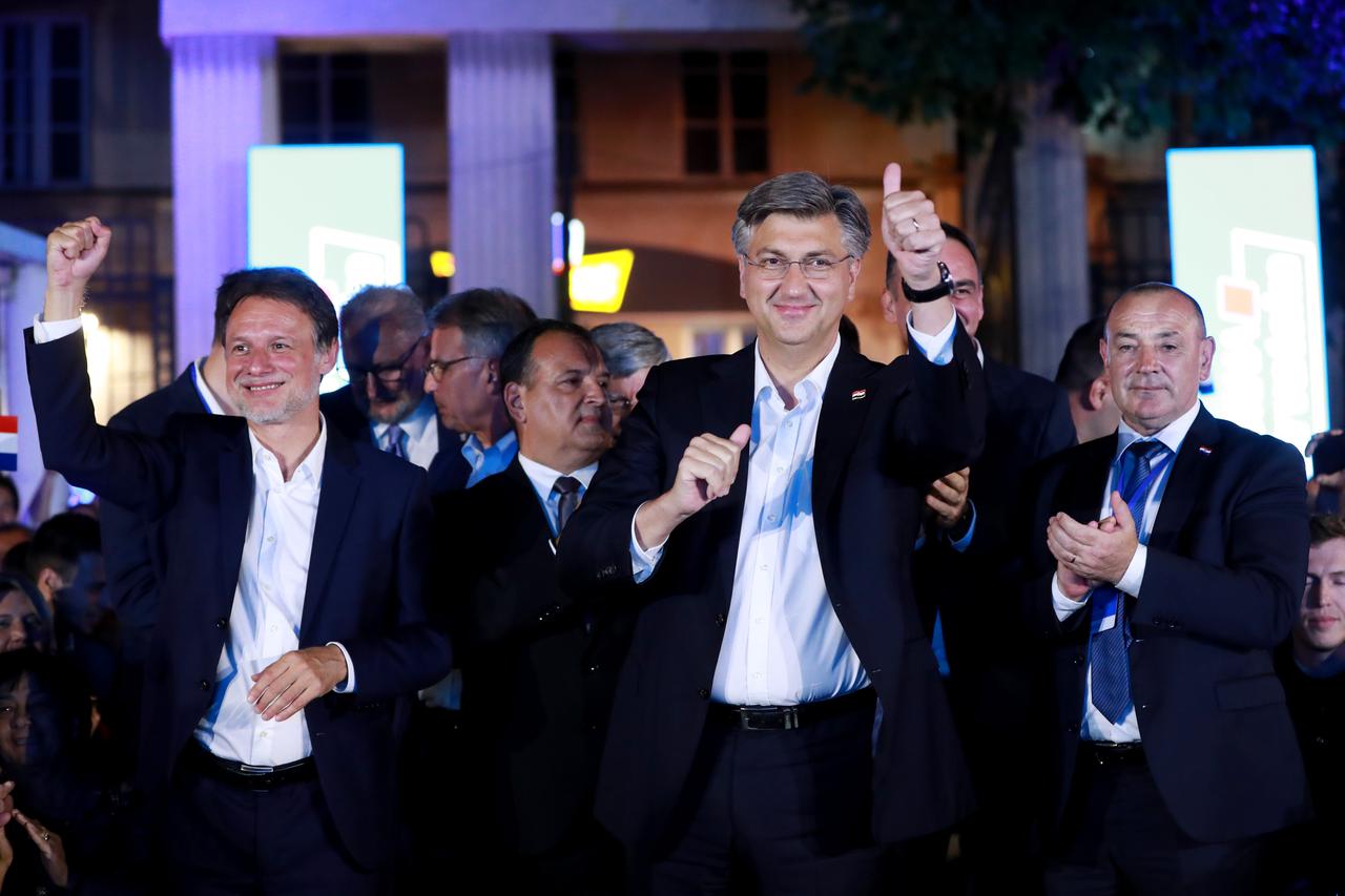 Zagreb: Andrej Plenković održao je govor u Arheološkom muzeju nakon uvjerljive pobjede