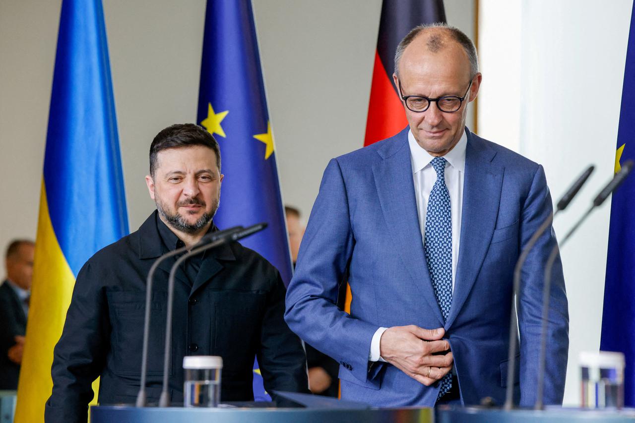 FILE PHOTO: Ukrainian President Volodymyr Zelenskiy visits Berlin