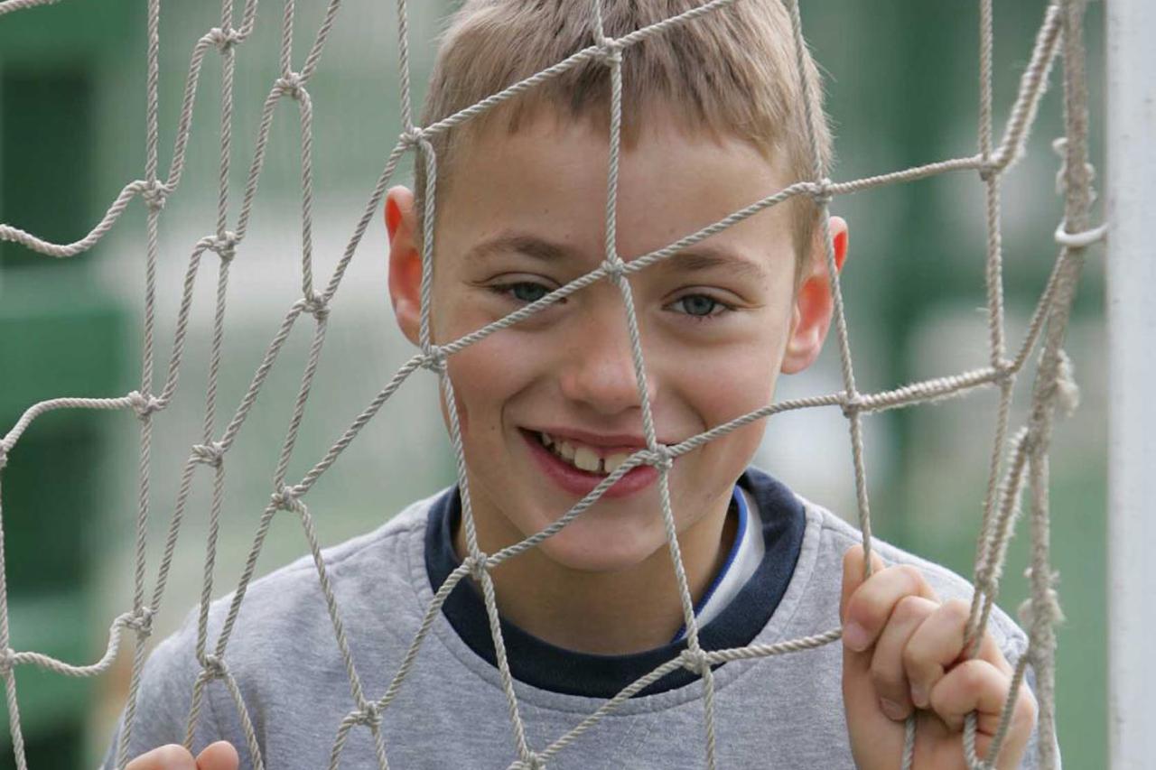 ARHIVA: 2005. Nikola Vlašić na treningu malih dječaka