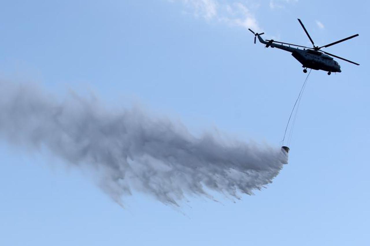 helikopter,Jankomir,požar