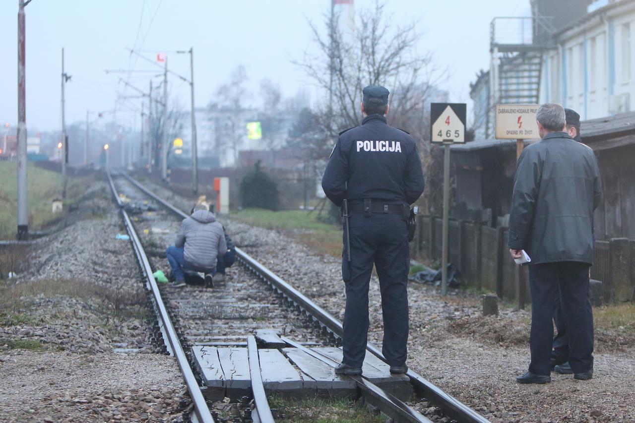 Karlovac: U naletu vlaka smrtno stradao muškarac
