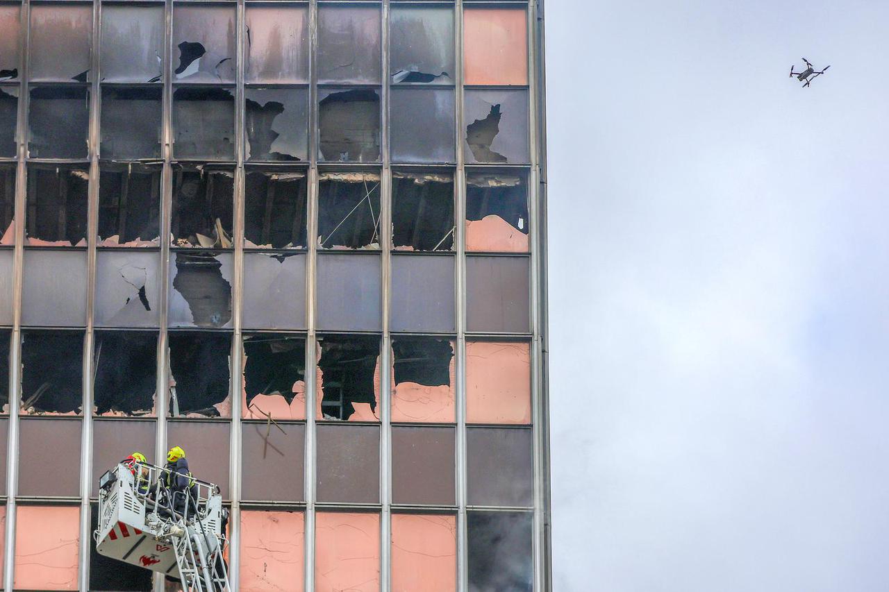 Zagreb: Zgrada Vjesnika snima se s nekoliko dronova te se čeka izvješće statičara