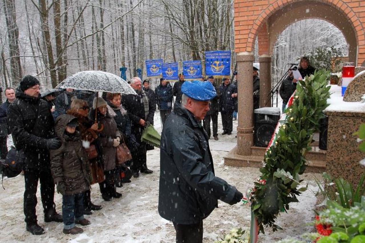 '07.01.2013., Podrute - Komemoracija 21. obljetnice rusenja helikoptera Europske zajednice u kojem su zivot izgubila petorica europskih promatraca.  Photo: Marko Jurinec/PIXSELL'