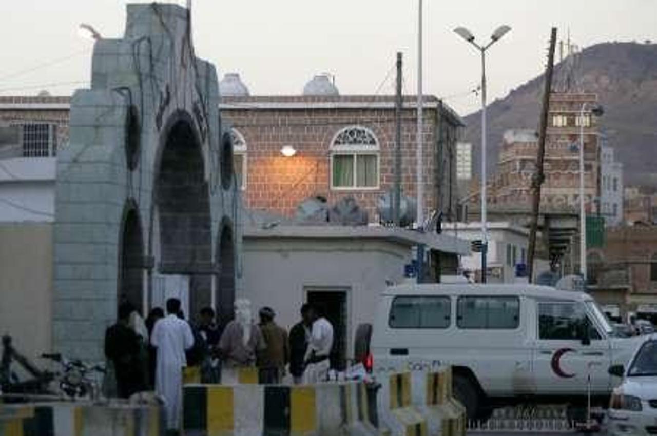 jemen, turisti, doktori