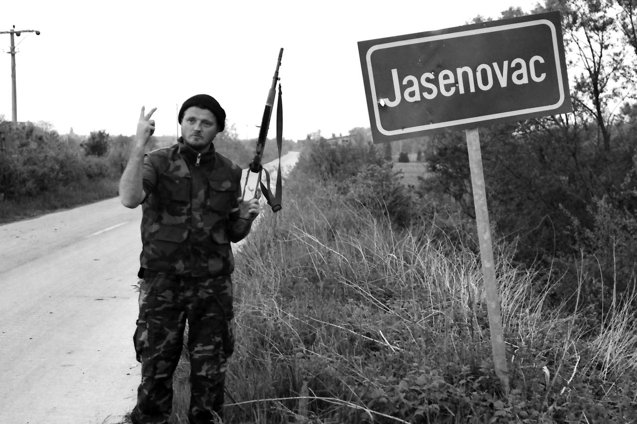 Hrvatska vojska ušla je u Okučane u sklopu vojno redarstvene akcije Bljesak, 02.05.1995. 